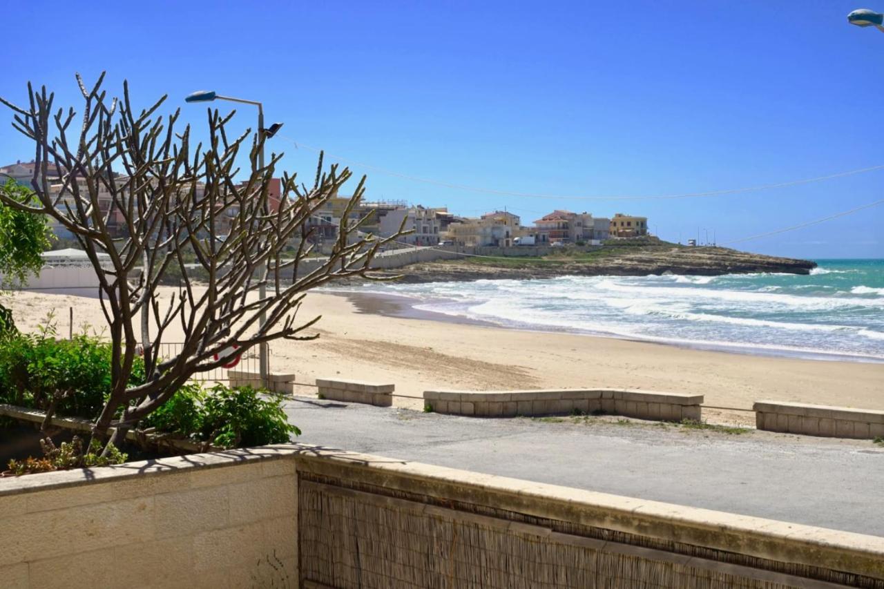 Casa Sul Lungomare Appartement Donnalucata  Buitenkant foto